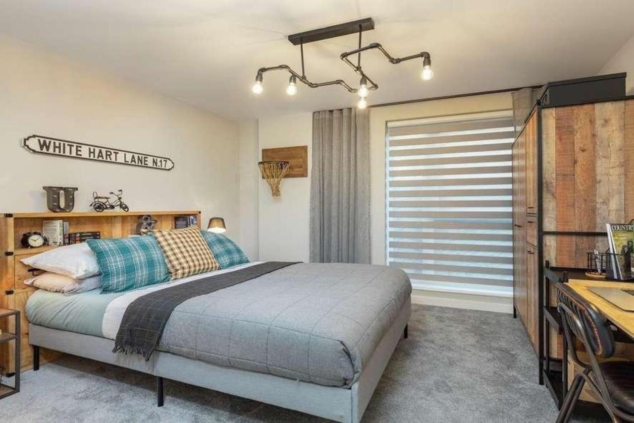 Newly Built Luxury 2 Bed Apartment!!! Londres Exterior foto