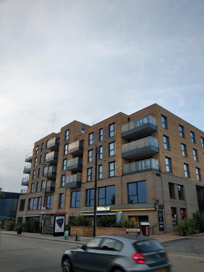 Newly Built Luxury 2 Bed Apartment!!! Londres Exterior foto